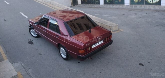 Mercedes 190 1991, 332,211 km - 2.0 l - Bakı