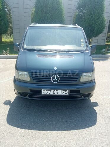 Mercedes V 220 2000, 320,000 km - 2.2 l - Gəncə