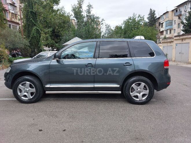 Volkswagen Touareg 2004, 256,800 km - 4.2 l - Bakı