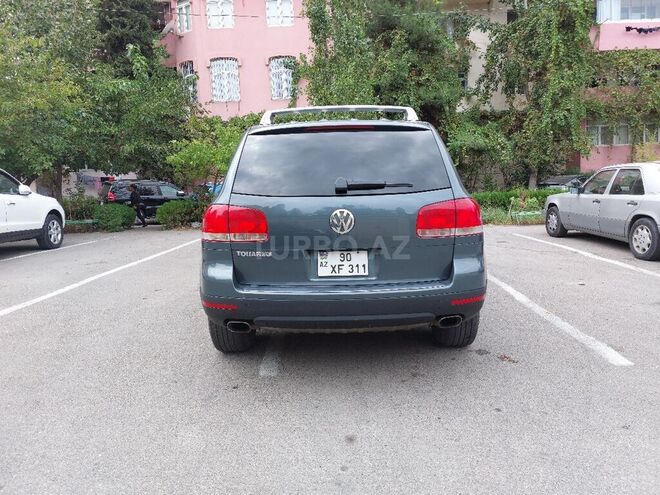 Volkswagen Touareg 2004, 256,800 km - 4.2 l - Bakı