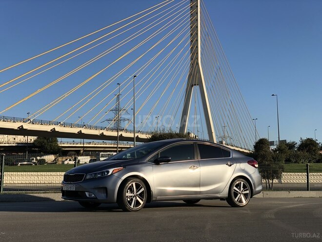 Kia Cerato 2017, 85,000 km - 2.0 l - Bakı
