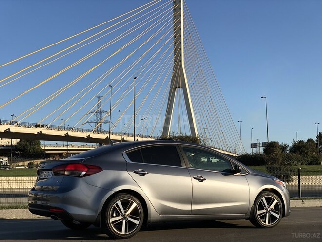 Kia Cerato 2017, 85,000 km - 2.0 l - Bakı