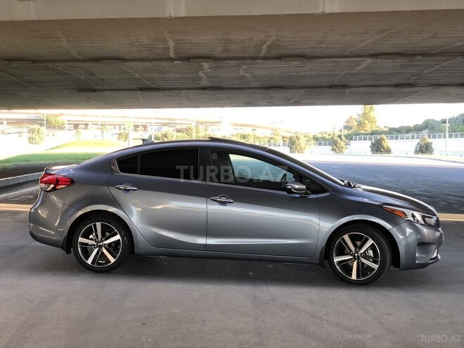 Kia Cerato 2017, 85,000 km - 2.0 l - Bakı