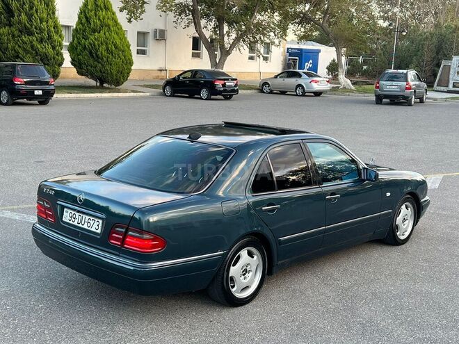 Mercedes E 240 1998, 246,787 km - 2.4 l - Sumqayıt