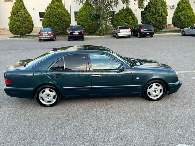 Mercedes E 240 1998, 246,787 km - 2.4 l - Sumqayıt