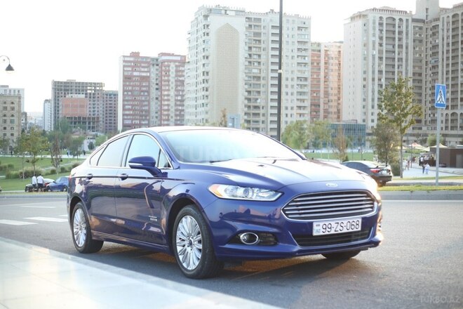 Ford Fusion 2014, 153,000 km - 2.0 l - Bakı