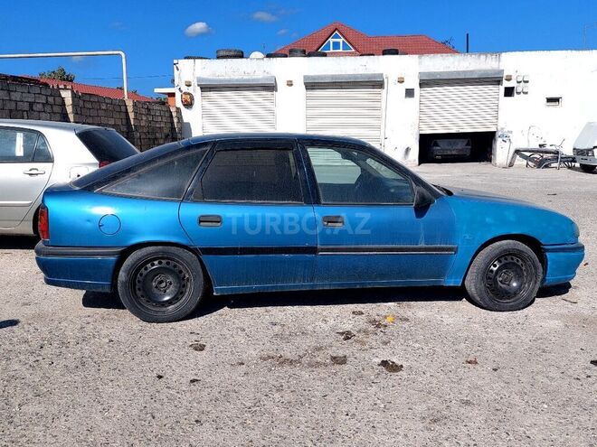 Opel Vectra 1993, 350,000 km - 2.0 l - Bakı