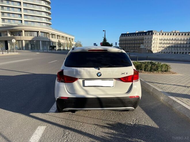 BMW X1 2010, 205,000 km - 2.0 л - Bakı