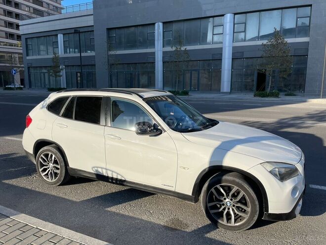 BMW X1 2010, 205,000 km - 2.0 л - Bakı