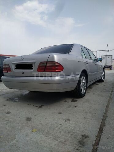 Mercedes E 230 1996, 350,000 km - 2.3 l - Bakı