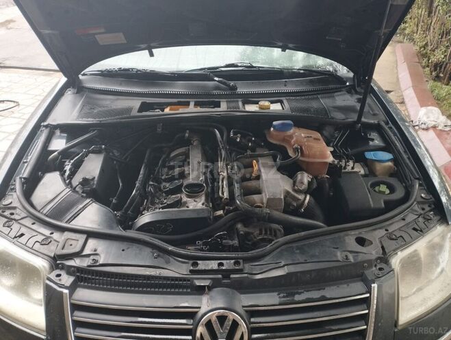 Volkswagen Passat 2002, 200,000 km - 1.8 l - Lənkəran