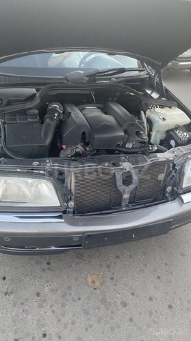 Mercedes C 240 1998, 300,000 km - 2.4 л - Şirvan