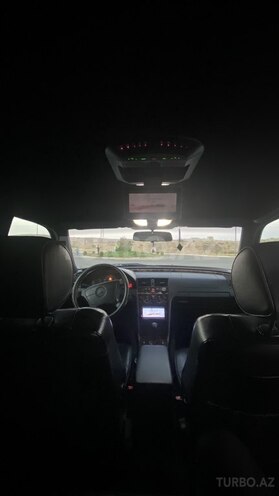 Mercedes C 240 1998, 300,000 km - 2.4 л - Şirvan
