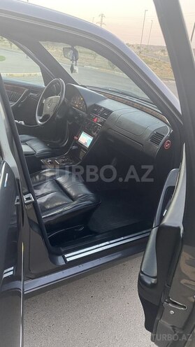 Mercedes C 240 1998, 300,000 km - 2.4 л - Şirvan