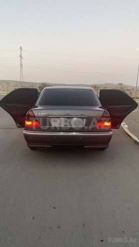 Mercedes C 240 1998, 300,000 km - 2.4 л - Şirvan