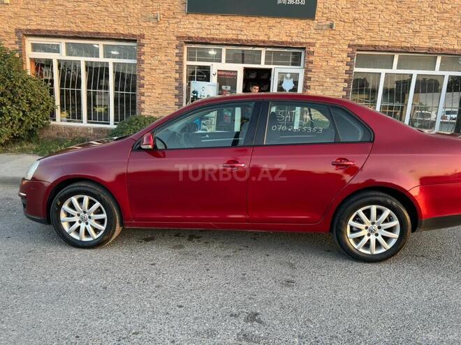 Volkswagen Jetta 2010, 180,000 km - 1.6 l - Bakı