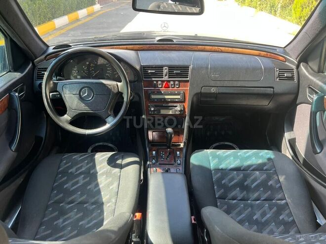 Mercedes C 220 1999, 356,000 km - 2.2 l - Bakı