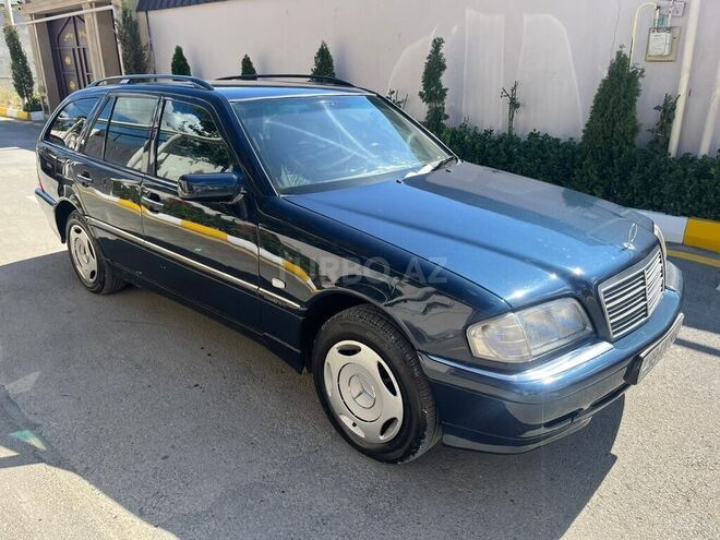 Mercedes C 220 1999, 356,000 km - 2.2 l - Bakı