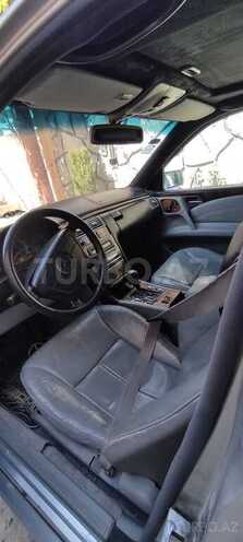 Mercedes E 320 1997, 348,652 km - 3.2 l - Bakı