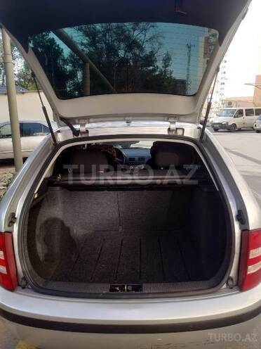 Skoda Fabia 2006, 272,000 km - 14.0 л - Bakı