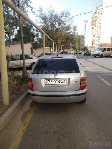 Skoda Fabia 2006, 272,000 km - 14.0 л - Bakı