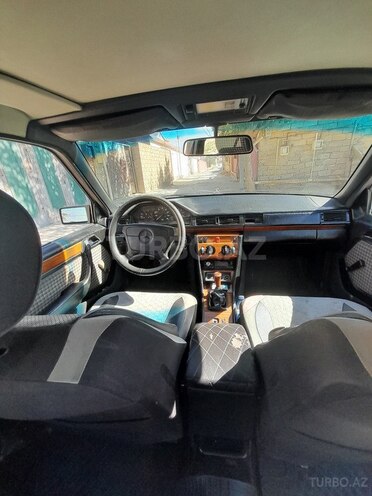 Mercedes E 200 1993, 450,000 km - 2.0 l - Xırdalan