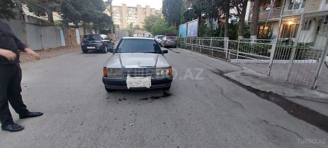 Mercedes 190 1989, 350,000 km - 2.0 л - Bakı