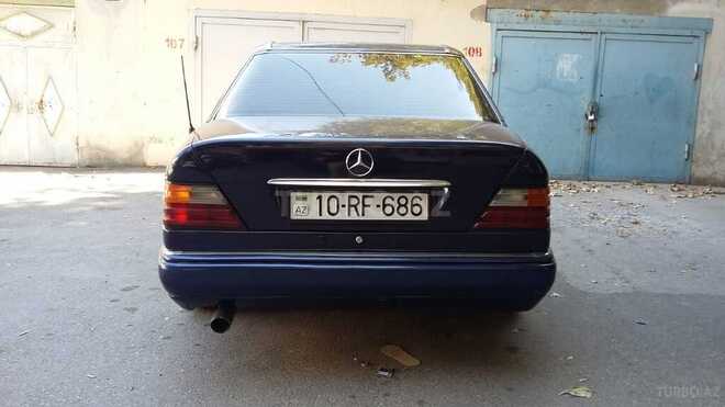 Mercedes E 220 1995, 641,000 km - 2.2 l - Bakı
