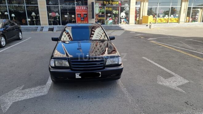 Mercedes C 180 2000, 450,000 km - 1.8 l - Bakı
