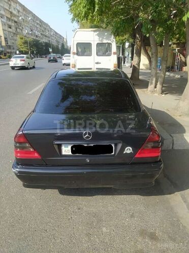Mercedes C 180 2000, 450,000 km - 1.8 l - Bakı