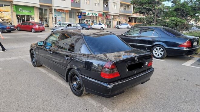 Mercedes C 180 2000, 450,000 km - 1.8 l - Bakı