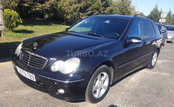 Mercedes C 220 2005, 388,576 km - 2.2 л - Bakı