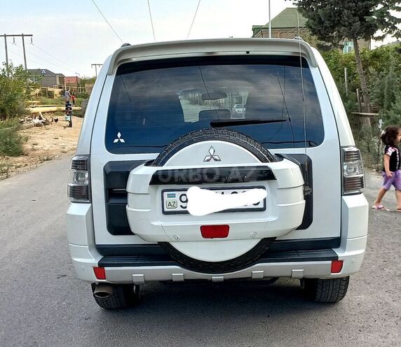 Mitsubishi Pajero 2007, 192,000 km - 3.0 l - Bakı