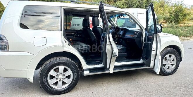 Mitsubishi Pajero 2007, 192,000 km - 3.0 l - Bakı