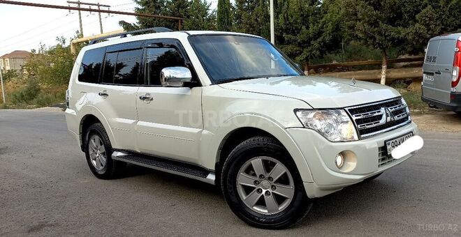 Mitsubishi Pajero 2007, 192,000 km - 3.0 l - Bakı