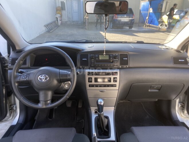 Toyota Corolla 2006, 197,000 km - 1.4 l - Bakı