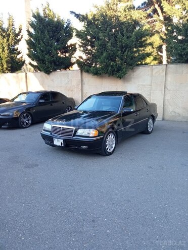 Mercedes C 230 1998, 293,000 km - 2.3 l - Bakı