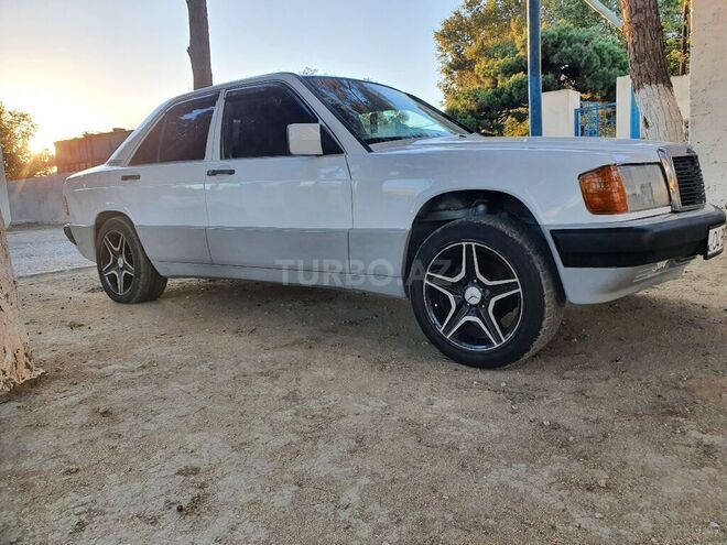 Mercedes 190 1991, 36,280 km - 2.0 л - Bakı
