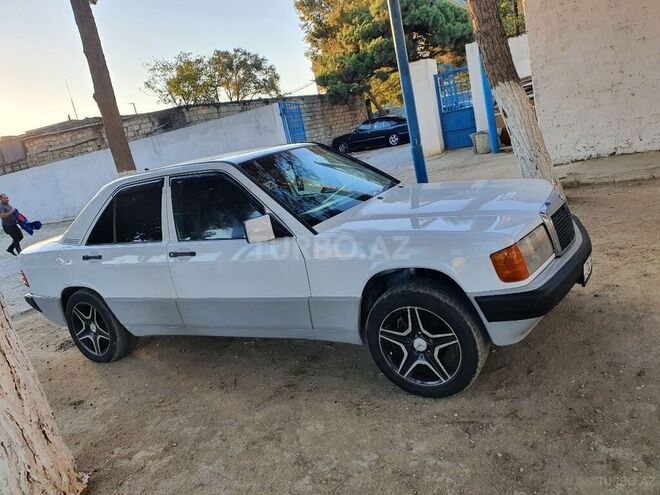 Mercedes 190 1991, 36,280 km - 2.0 л - Bakı