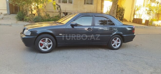 Mercedes C 200 1998, 261,054 km - 2.0 l - Bakı
