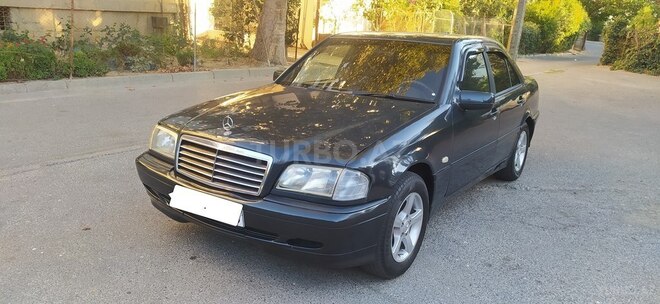 Mercedes C 200 1998, 261,054 km - 2.0 l - Bakı