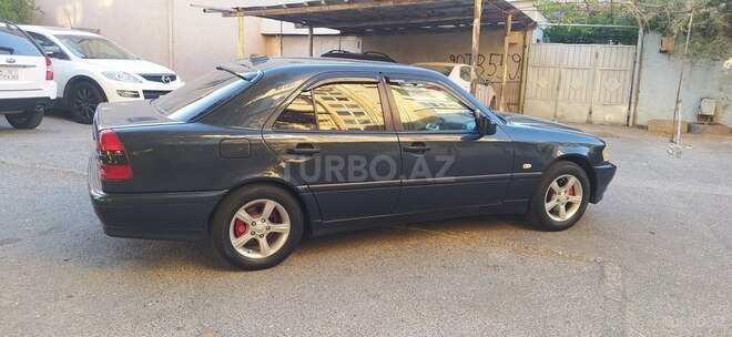 Mercedes C 200 1998, 261,054 km - 2.0 l - Bakı