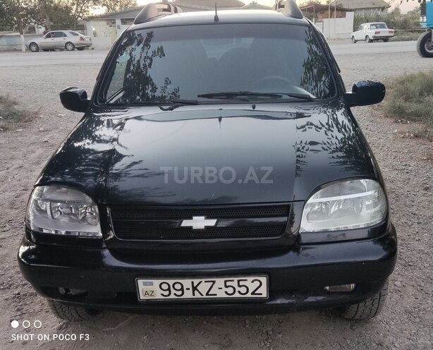 Chevrolet Niva 2008, 178,000 km - 1.7 l - Salyan