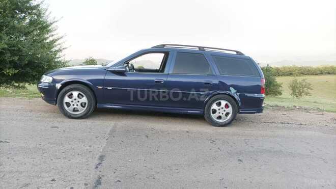 Opel Vectra 1999, 394,302 km - 1.6 l - Şamaxı