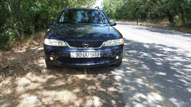 Opel Vectra 1999, 394,302 km - 1.6 l - Şamaxı
