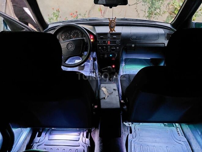 Mercedes C 180 1995, 328,079 km - 1.8 л - Bakı