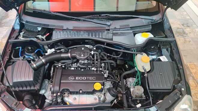 Opel Corsa 2004, 160,000 km - 1.2 л - Gəncə