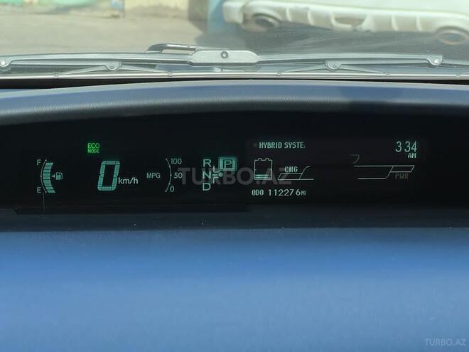 Toyota Prius 2015, 180,247 km - 1.8 l - Bakı