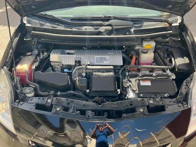 Toyota Prius 2015, 180,247 km - 1.8 l - Bakı