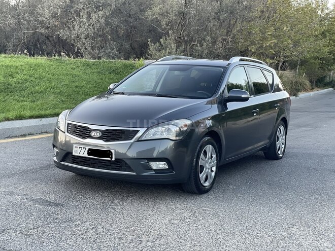 Kia Ceed 2009, 252,000 km - 1.6 l - Bakı